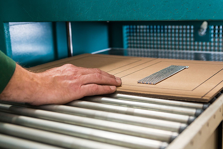 skin packaging for magnetized magnets 2